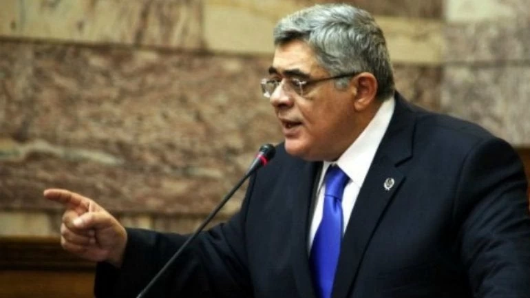 Μιχαλολιάκος: «Παραιτηθείτε για να μην περάσει η συμφωνία των Πρεσπών» (βίντεο)